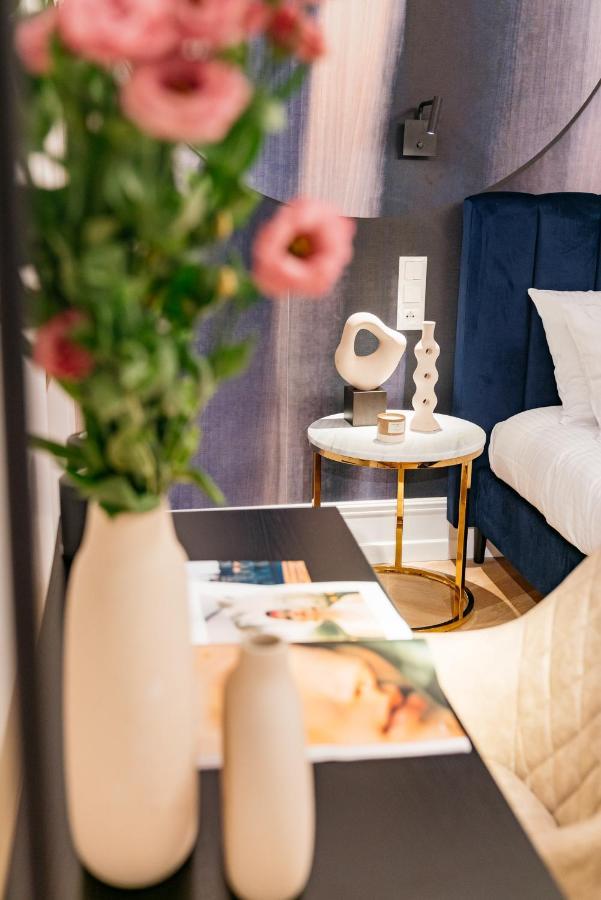 Dandelion Apartment - Loftaffair Краков Экстерьер фото