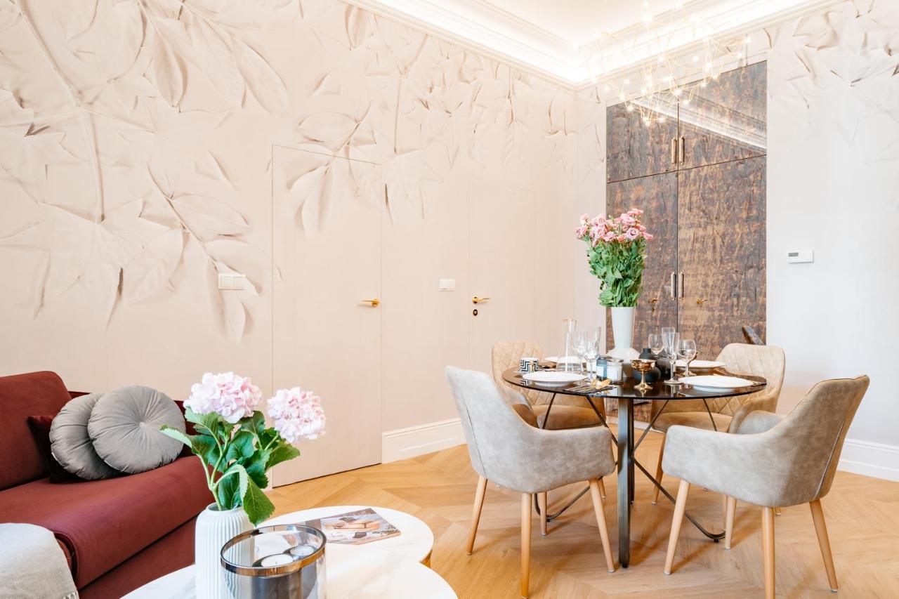 Dandelion Apartment - Loftaffair Краков Экстерьер фото