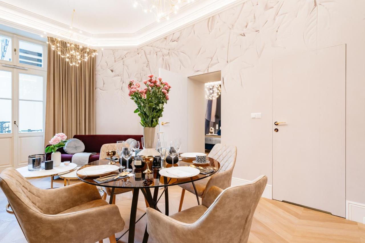 Dandelion Apartment - Loftaffair Краков Экстерьер фото