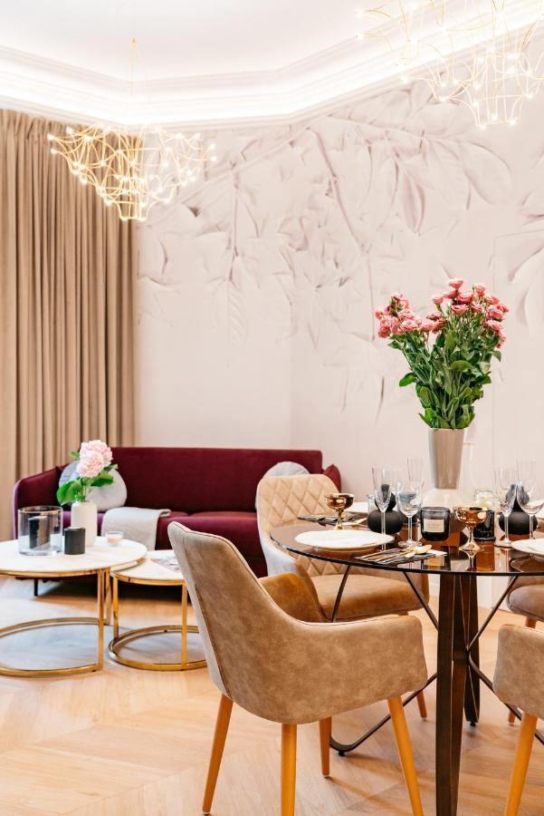 Dandelion Apartment - Loftaffair Краков Экстерьер фото